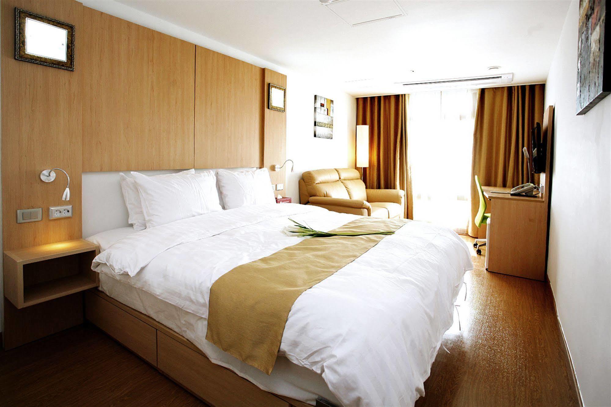 Gunsan Apple Tree Hotel Exteriér fotografie